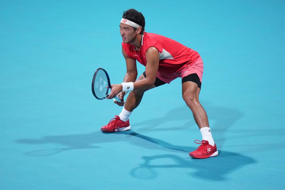 麦克阿瑟FCvs大埔亚冠赛前为香港大埔火灾遇难者...